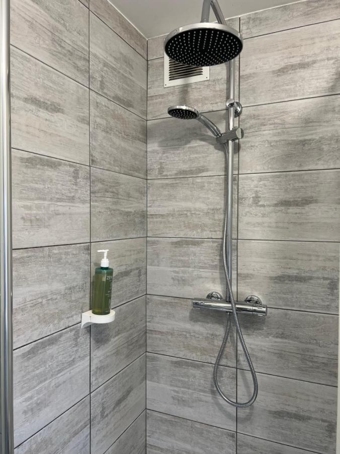 L'Auberge De La Gare, Appartements Tout Confort, Proches Gare Yzeure Dış mekan fotoğraf